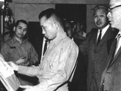 1970년 포항제철에서 박정희 대통령과 박태준 사장.